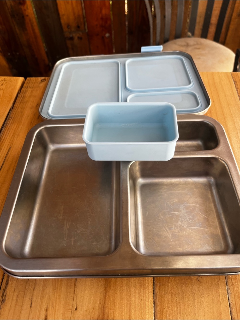 Bentgo Kids Stainless Steel Lunchbox - Rainbows & Butterflies LIKE NEW! - Picture 10 of 12